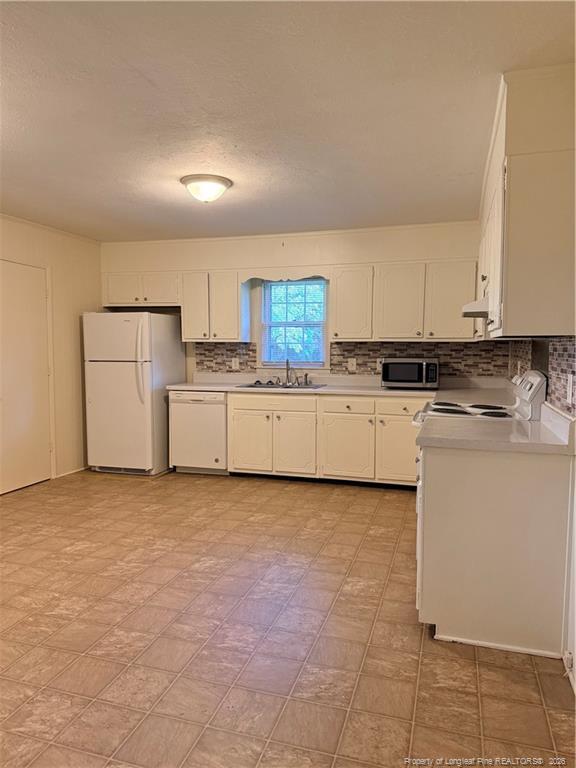 1610 Diplomat Dr