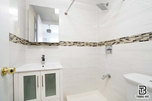 Photo - 4 bedroom in Brooklyn NY 11207 Unit 1