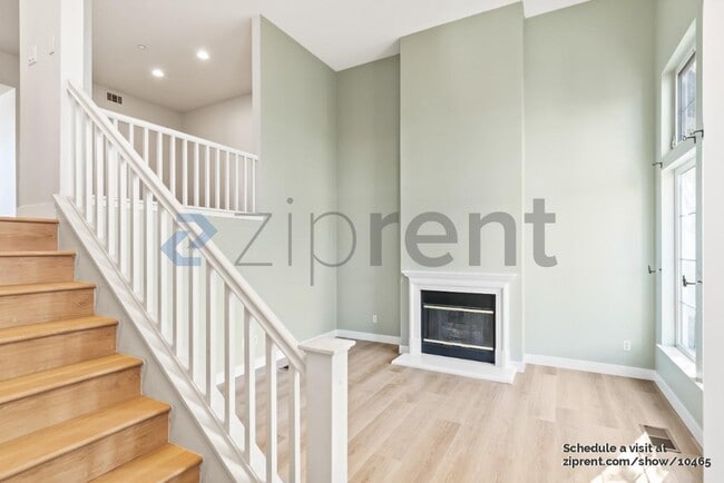 Photo - 1017 Keeble Ct