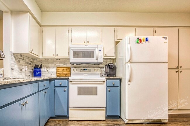 Photo - Cortez Courts | Townhome | Furnished