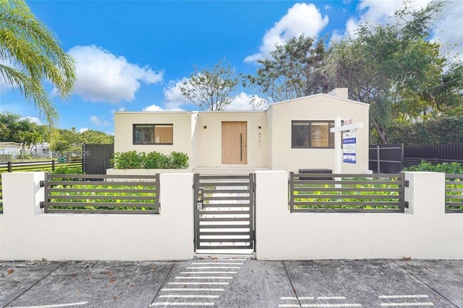 Building Photo - 4721 NW 6th Ave