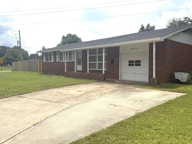 Photo - 406 Forest Grove Ave