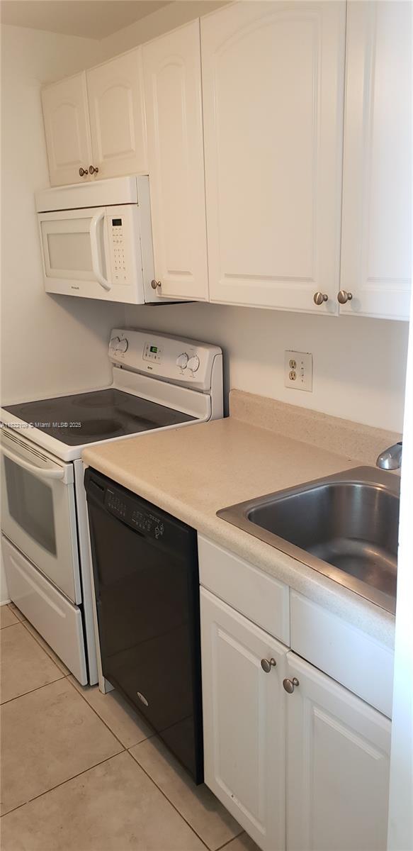 Photo - 467 Golden Isles Dr Unit 306