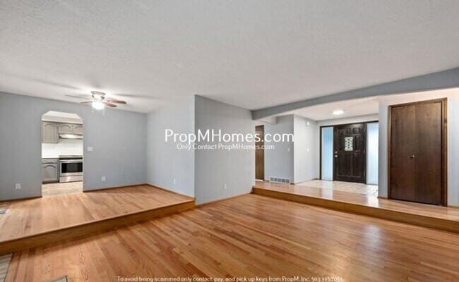 Photo - Spacious Three Bedroom Home in Milwaukie!