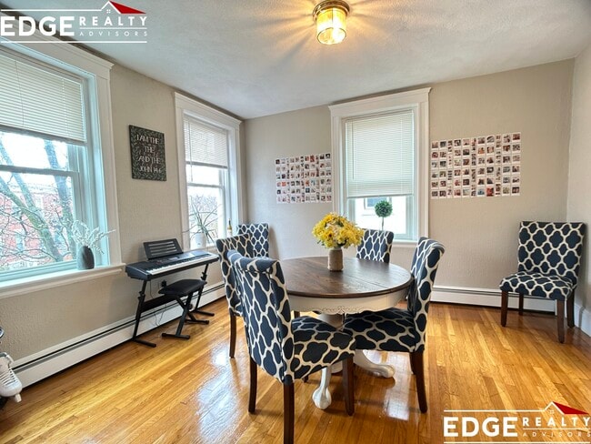 Photo - 22 Wallingford Rd Unit 4