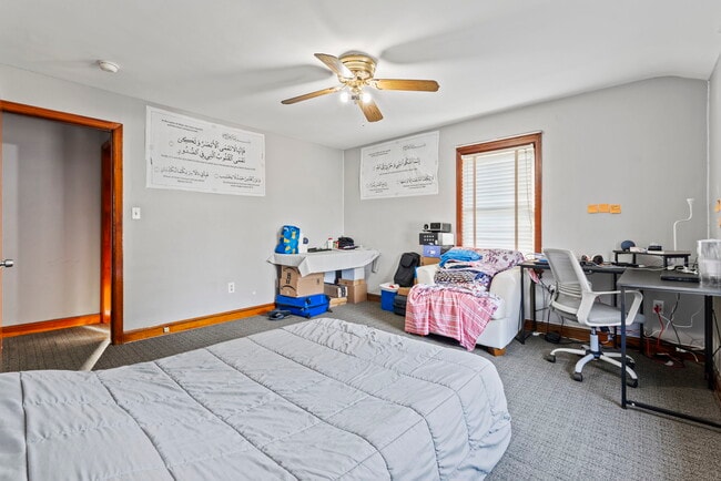 Photo - 5003 Erie St