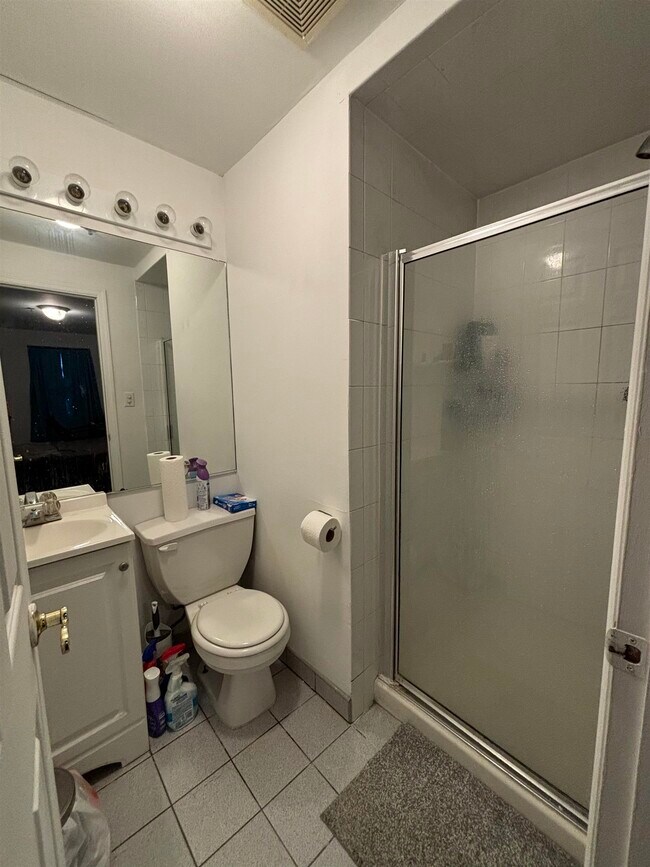 Photo - 409 1st St Unit A