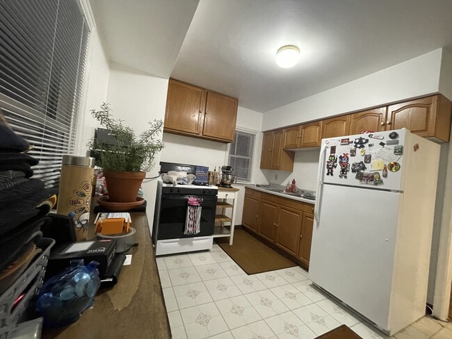 Photo - 2158 S 80th St