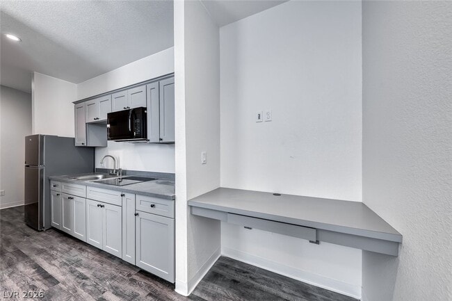 Photo - 304 S Maryland Pkwy Unidad 5