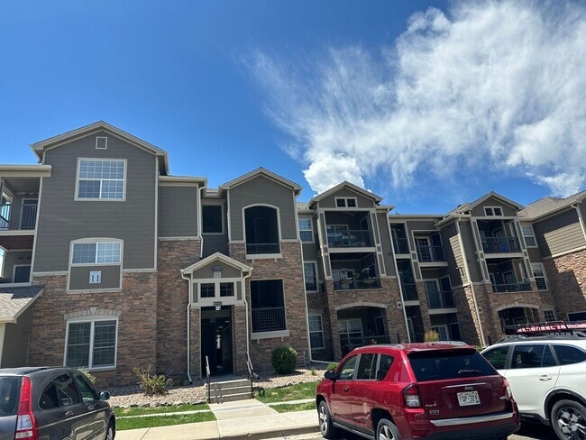 Building Photo - Beautiful 2Bd 1Bath Condo Close to Everything