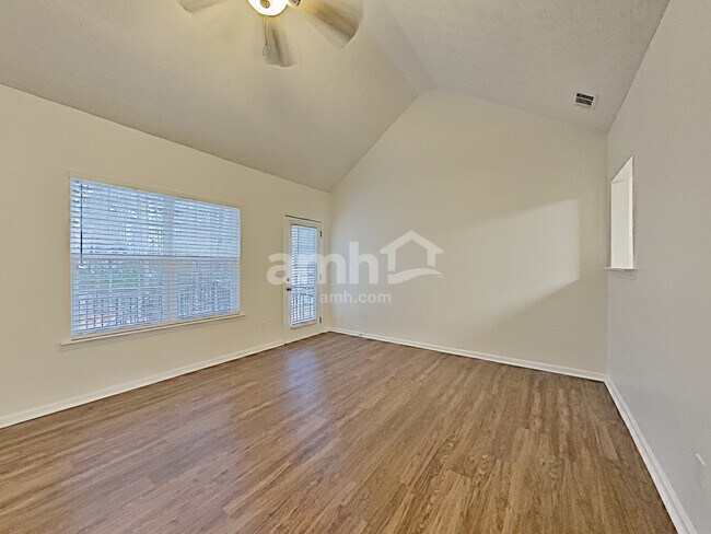 Photo - 3503 Madison Farm Way