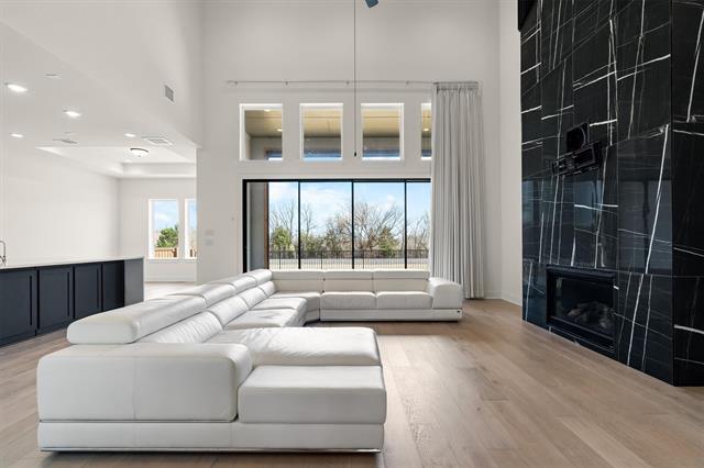 Photo - 1161 Rochester Pl