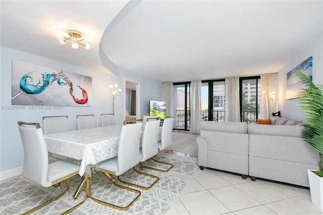 Building Photo - 2401 S Ocean Dr Unit 404