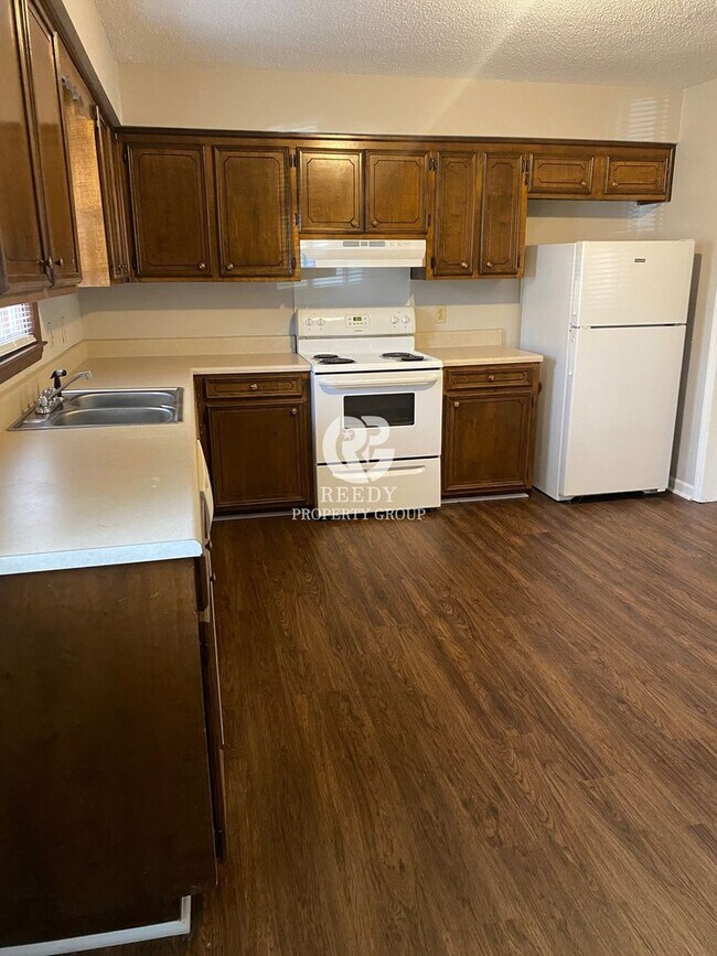 Photo - 138 Hidden Hill Rd Apartment Unit B