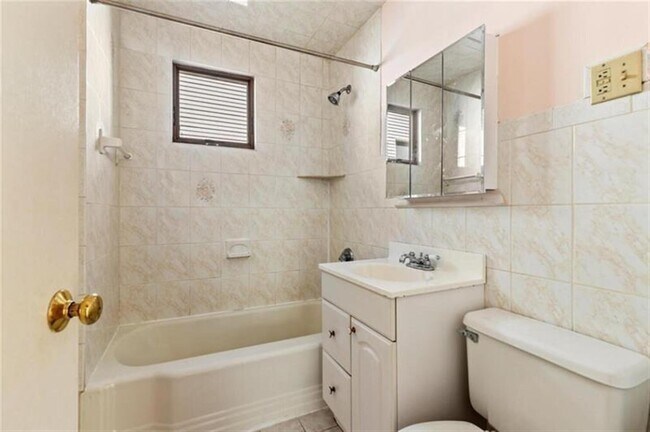 Photo - 38 George St Unit 1