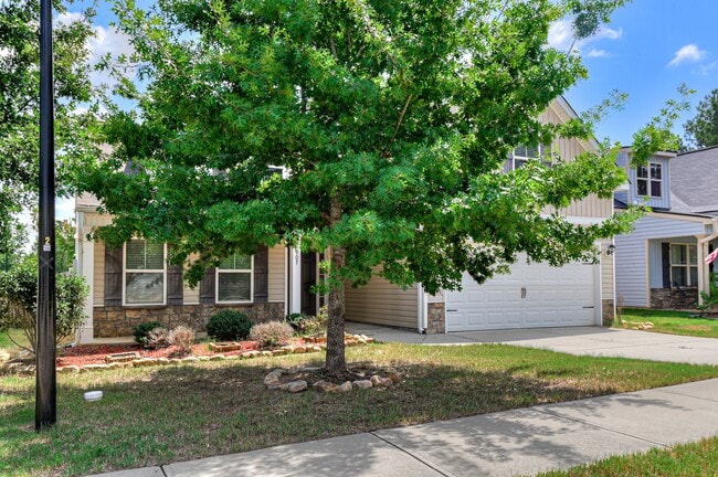 Photo - 907 Linsmore Ave