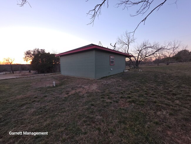 Photo - 1/1 House in the Country