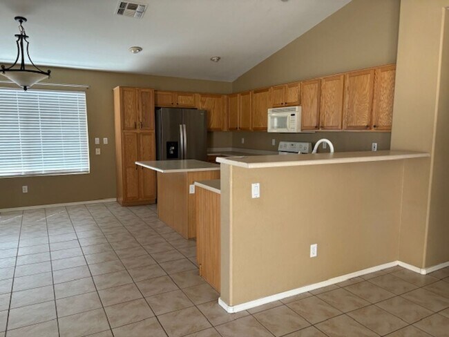 Photo - POWER RANCH GILBERT 3 BEDROOM 2 BATH SFH