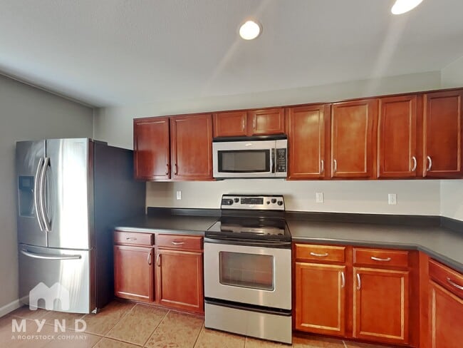 Photo - 669 W Silver Reef Ct