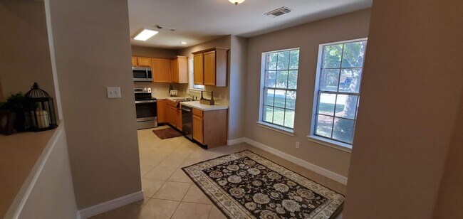 Photo - 1207 Toby Ln