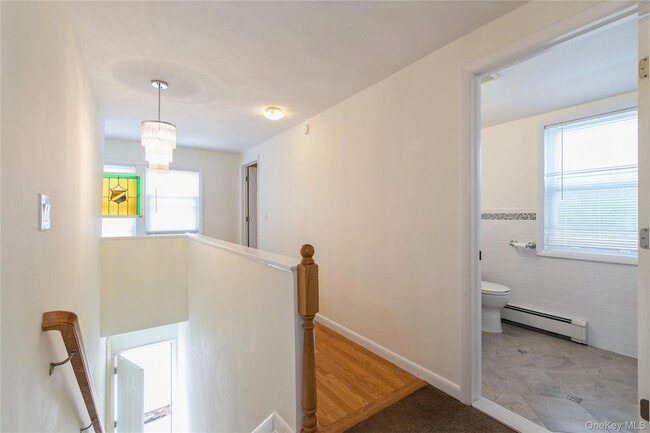 11 Deauville Pkwy