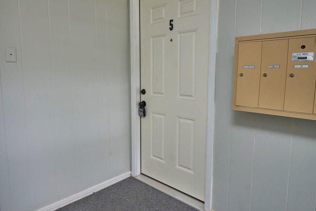 Photo - Excellent location! First Floor Condo in NEISD ready for move in Now