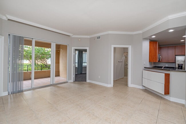 Photo - 16101 Emerald Estates Dr Unit 146