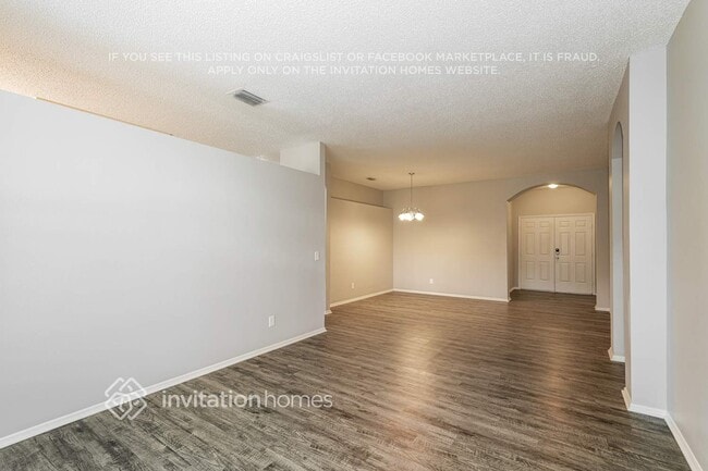 22521 Laureldale Dr