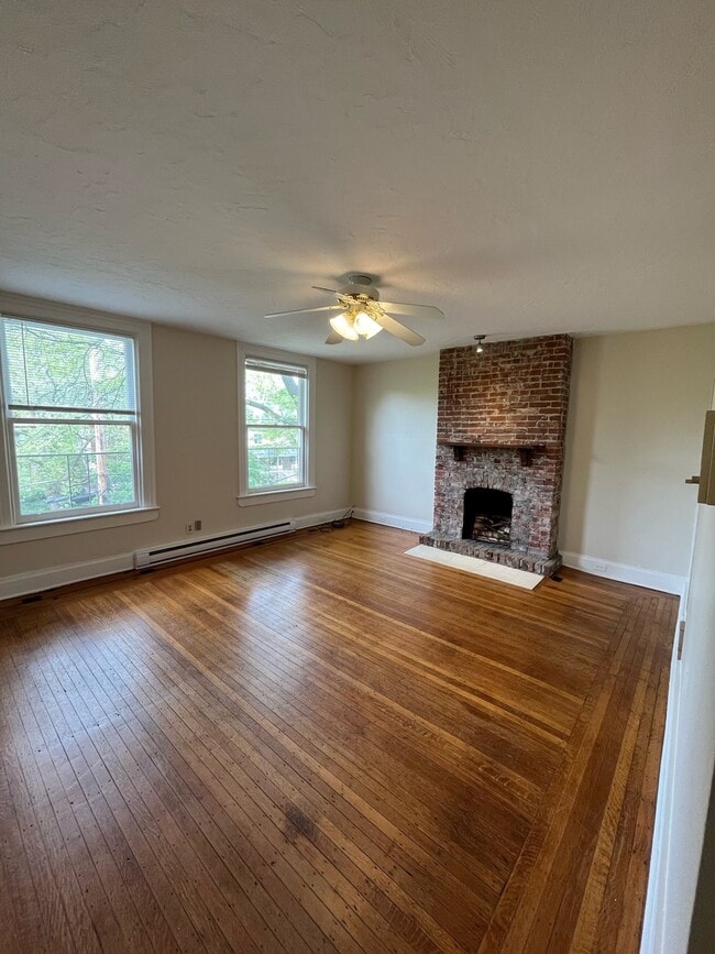 Photo - 6814 Thomas Blvd