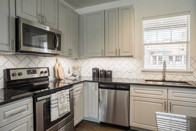 Photo - Attiva Pearland