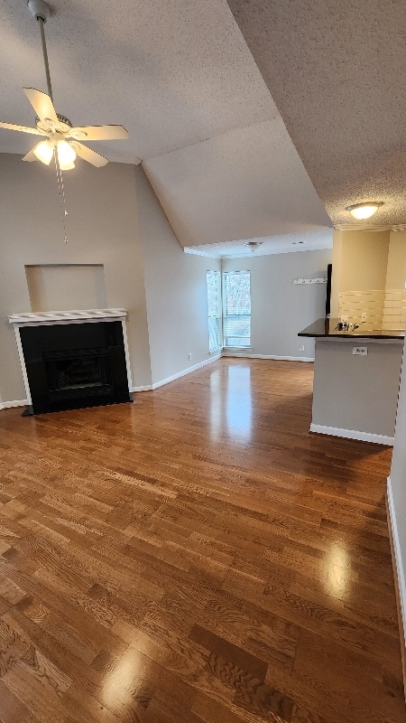 Photo - 2502 Cranbrook Ln Unidad 4