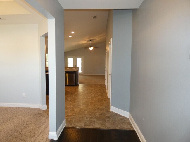 5061 Carley Ct