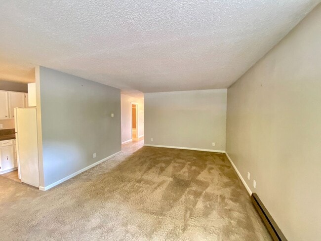 Photo - Bellevue Way Condo!!!!