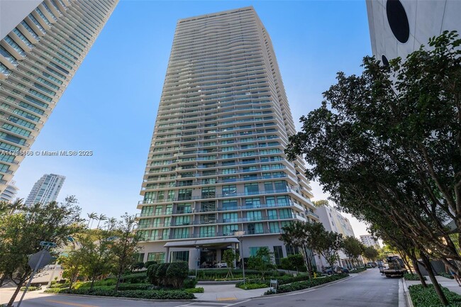 Photo - 501 NE 31st St Unidad 3207 Rental