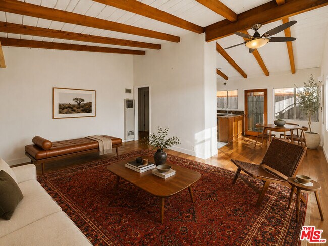 1231 Montecito Dr
