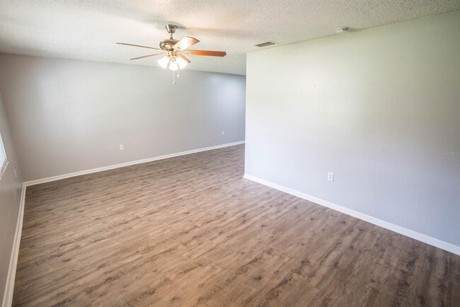 Photo - 6913 Mathers Ln