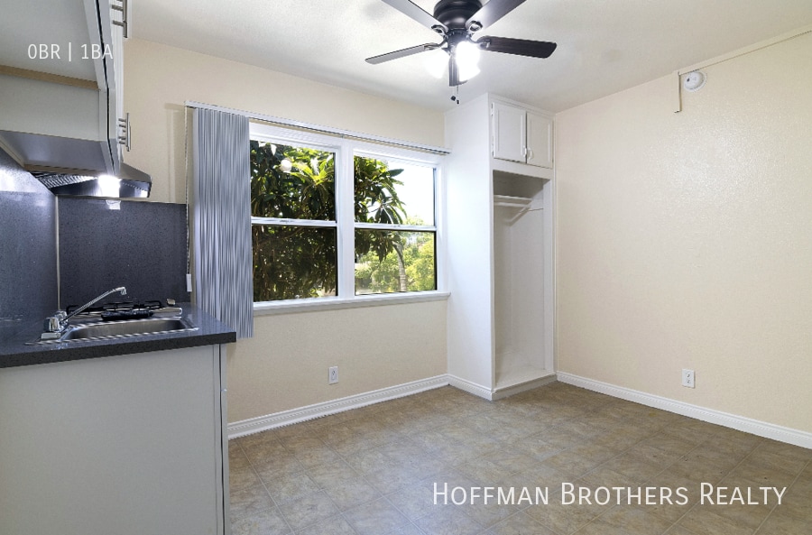 Photo - 1930 S Oxford Ave Condo Unit 105A