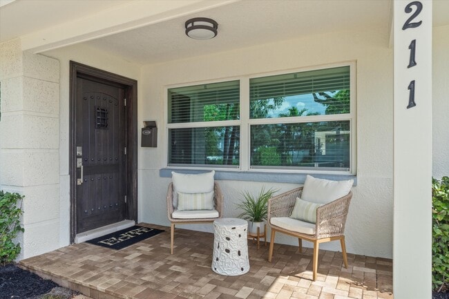 Photo - 211 NW 17th St