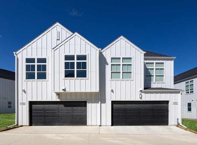 Photo - Aerie Blue Sage