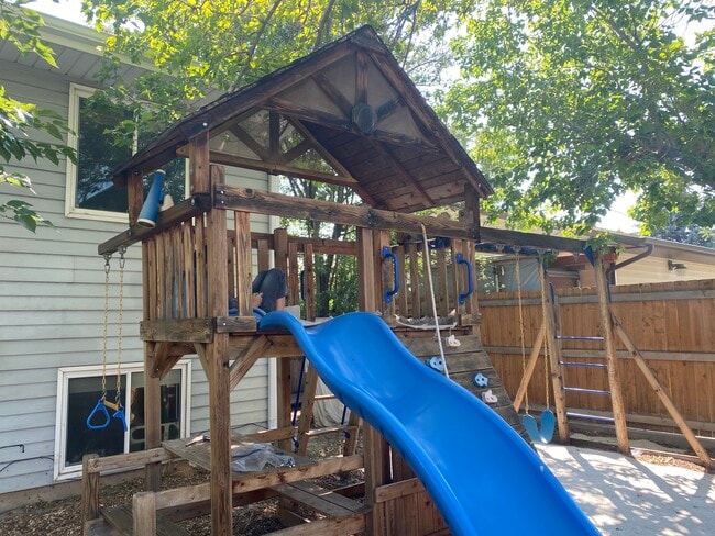 Photo - 47 E 1450 N