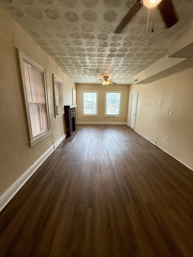 1010 12th Ave Unit 4