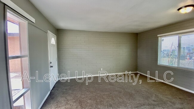 Photo - 3043 E Proctor Vista