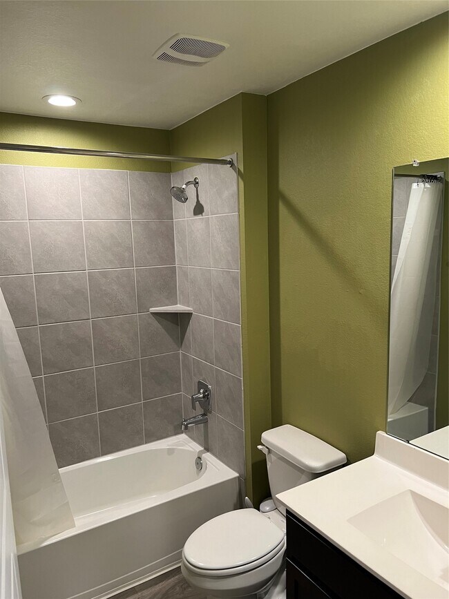 Photo - 12711 Sydenham Hl Ln