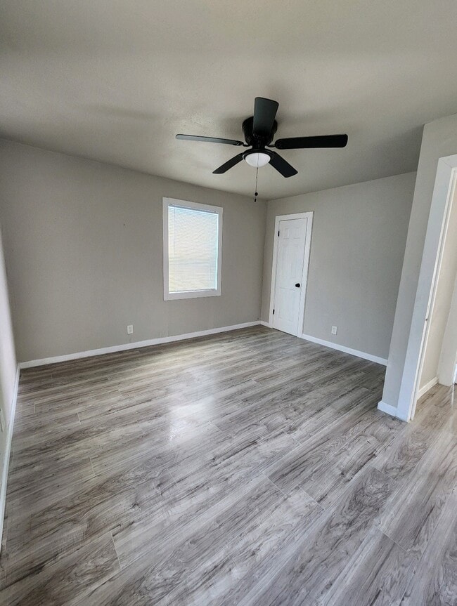 Photo - 2817 Rosemary Ln