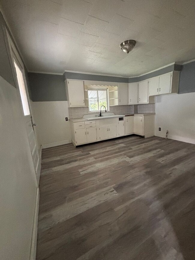 Photo - 3 Bdrm Newly Renovated