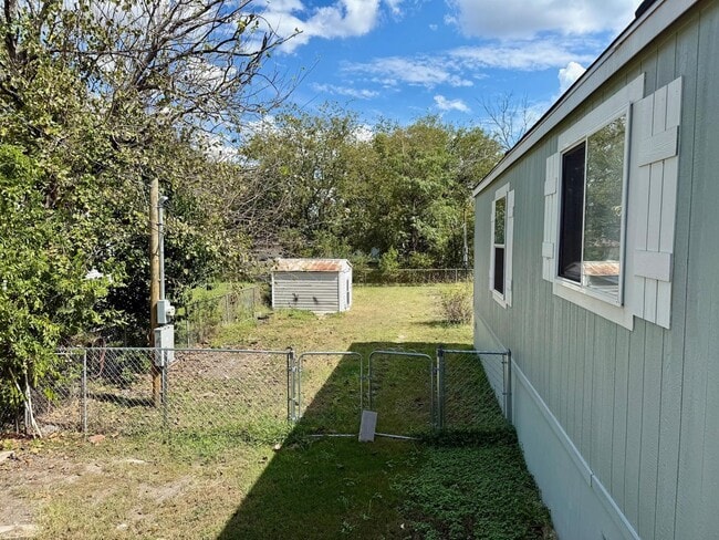 Photo - For Rent – Nearly New Home in Elm Mott, TX