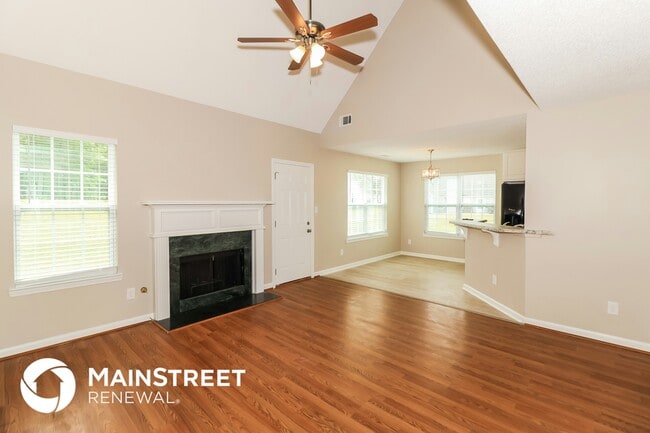 Photo - 835 Buffington Ct