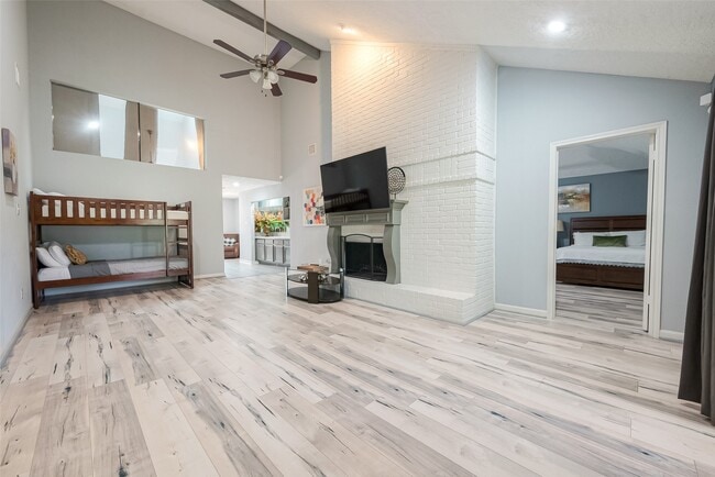 Photo - 1723 Rock Fence Dr