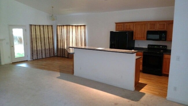 Photo - 2040 E Miami Rd