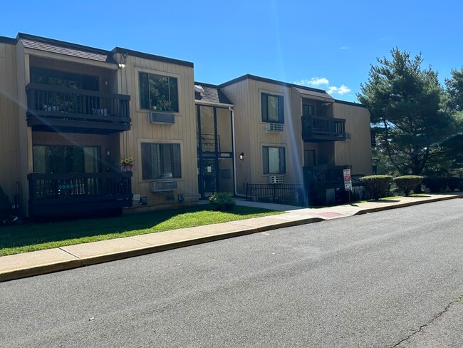 Photo - 175 Mill Pond Rd Unit 214